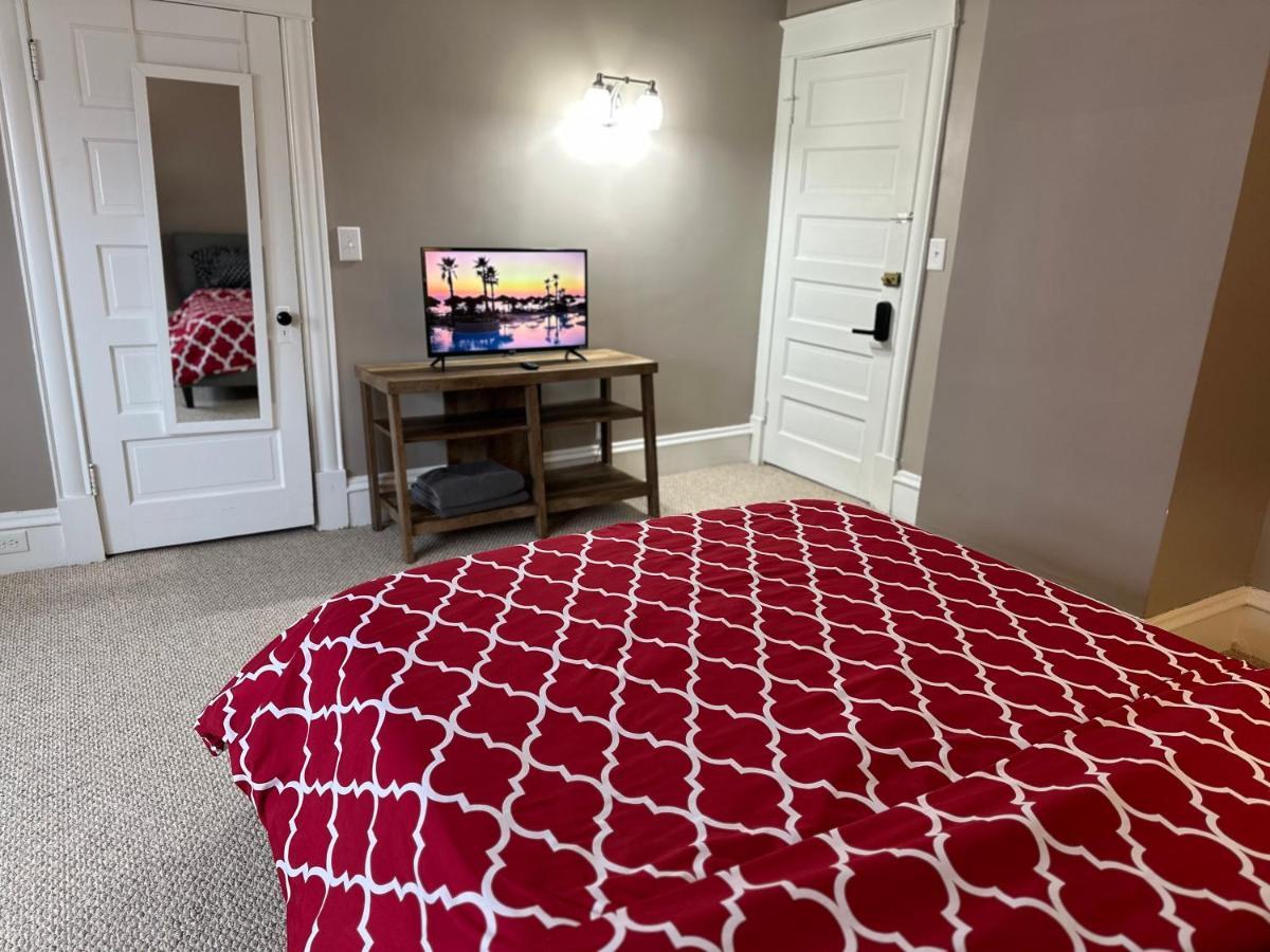 The Uptown Oasis Hotell Minneapolis Exteriör bild